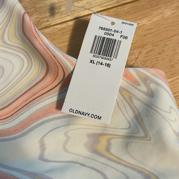 Lot of 2 Old Navy Girls XL sports bras - Picture 4 of 6